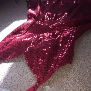 Red sparkling dress ✨❤️